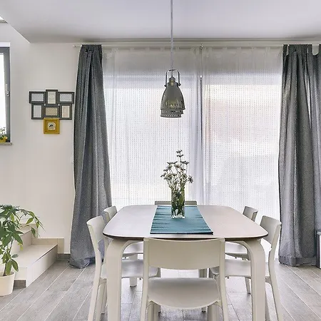 Vili Holiday home *